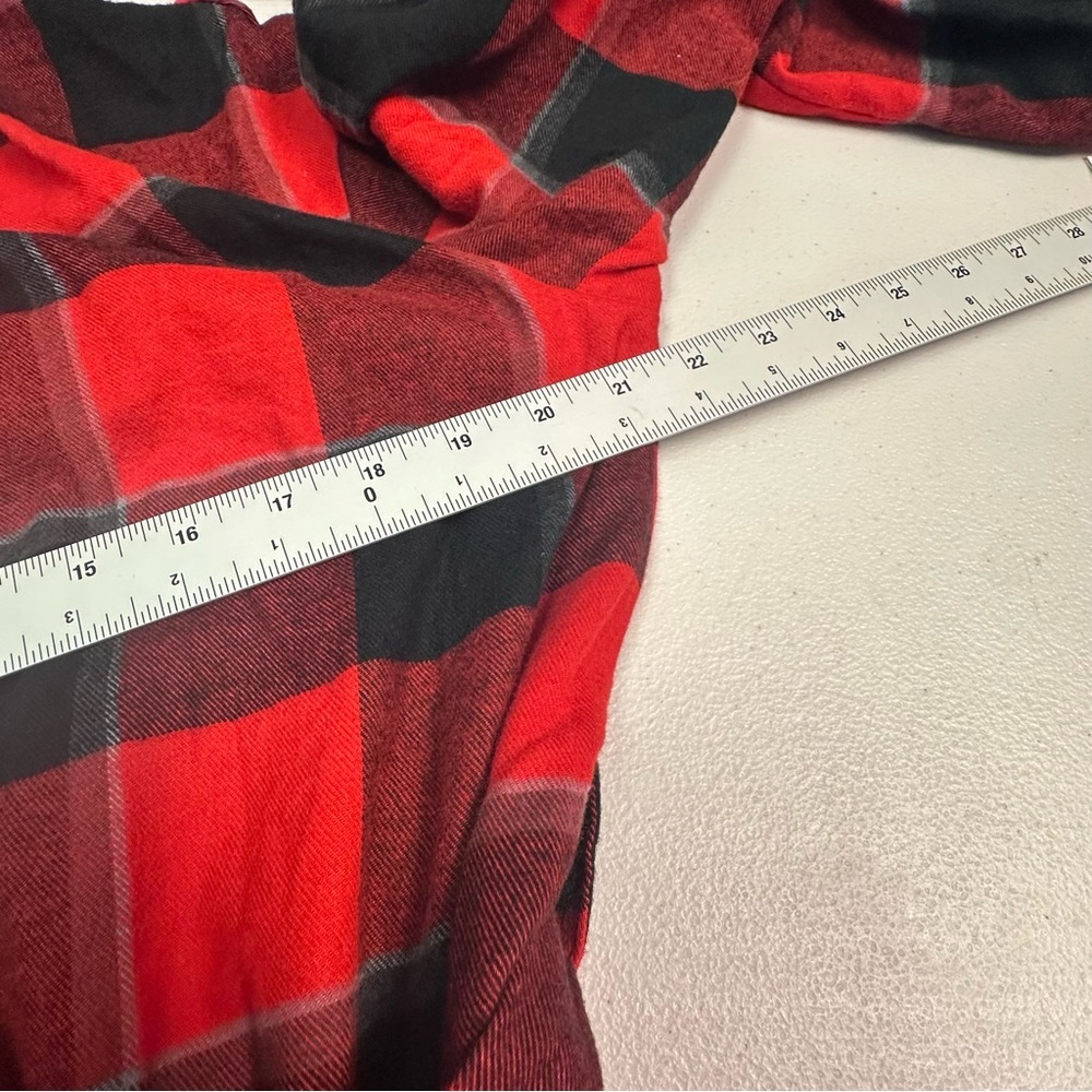 Stars Above Red and Black Plaid Robe - Picture 6 of 6